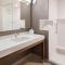 Courtyard by Marriott Prince George - 乔治王子城