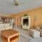 Beachfront Navarre Condo with Balcony, Walk to Ocean - Наварр