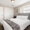 Chic and Comfortable 1BR Apartment near Bradley U - Peoria