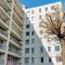 luxury apartment with a beautiful view of the Danube, free spa - wellness and car parking in the center of the city - Budapest