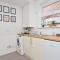 Bentley House - By Sigma Stays