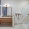 Holiday Inn Express & Suites Platteville by IHG