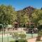 Arroyo Roble Resort at Oak Creek