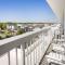 Holiday Inn Resort Oceanfront at Surfside Beach by IHG - ميرتل بيتش