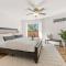 Majestic 5BR Villa with Guesthouse, Pool & Spa - باواي
