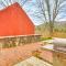 10 Mi to Skiing Historic Farmhouse in Maine! - Rumford