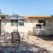 New Gateway to SFO - King Bed - BART 10 min walk - Hayward