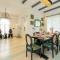 ELIVAAS 4 BHK Villa with Pvt Pool & Jacuzzi-Yashgeet - سيوليم