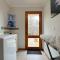 Seven Mile Beach House - 5 minutes to the Airport
