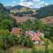 Kanlayas Eyrie, Luxury Homestay