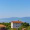 2 Bedroom Cozy Apartment In Kostrena