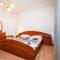 3 Bedroom Amazing Apartment In Jasenice