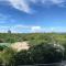 Studio Condominium,with pool Nitflex wifi Tambuli Seaside Tower C Seaview balcony 15mins from airport - Lapu Lapu City