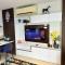 Studio Condominium,with pool Nitflex wifi Tambuli Seaside Tower C Seaview balcony 15mins from airport - Lapu Lapu City