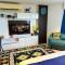 Studio Condominium,with pool Nitflex wifi Tambuli Seaside Tower C Seaview balcony 15mins from airport - Lapu Lapu City
