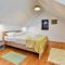 Awesome Home In Breznicki Hum