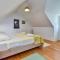 Awesome Home In Breznicki Hum
