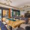 Beautiful Home In Pomer With Wifi