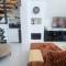 AGrey frame Residence Villas - بوخارست