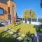 AGrey frame Residence Villas - Bukurešť