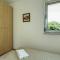 3 Bedroom Gorgeous Home In Svivan