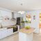 Three-Bedroom Holiday Home In Orasac