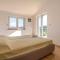 Two-Bedroom Holiday Home In Liznjan - Ližnjan