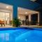 Villa Leonore in Omis with 4 en-suite bedrooms, heated pool, PS5, completely fenced yard & just 3 min walk from sandy beach - Omiš
