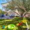 Lovely Apartment In Karin Gornji