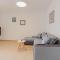 Awesome Home In Sevid With Wifi - 塞维德