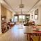 Spellbinding 2 BDR Apt At The Giza Pyramid's Doorstep - Cairo