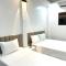 The Queen Hotel & Spa 2