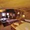 Has Cave Konak