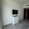 Modern 1-Bed with Rooftop Pool - 5 Minutes from Yas Island & Abu Dhabi Airport - 阿布扎比
