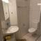 Zimmer mit privatem Badezimmer in Bümpliz-Bern