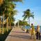 Beachfront Bentley Hotel One Bedroom Suite with Balcony and Beach access - ميامي بيتش