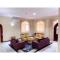 Paramaribo Villa Near Vibrant District - Paramaribo