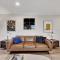 Modern Twist In A Historic Building, Sleeps 6 - أتلانتا