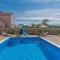 Amazing Home In Jadrija