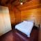 Private Chalet with pool - Ebene