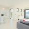 Six-Bedroom Holiday Home In Karbuni