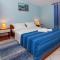 Six-Bedroom Holiday Home In Klek