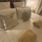 & Cosy Apartment in the heart of Stokes Croft - Bristol