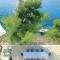 Six-Bedroom Holiday Home In Karbuni