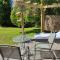 Golden Caves - Bed and Breakfast