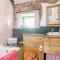 Whitebreakers, Cottage, Garden, Sea-views, Amazing Location By Beach