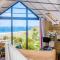 Sandpipers, Boutique Cottage With Wow Sea Views In Amazing Location