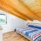 Beautiful Home In Pomer