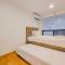 Spacious and Elegant Studio Loft Kingland Avenue Apartment By Travelio
