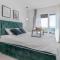 Awesome Home In Smrika